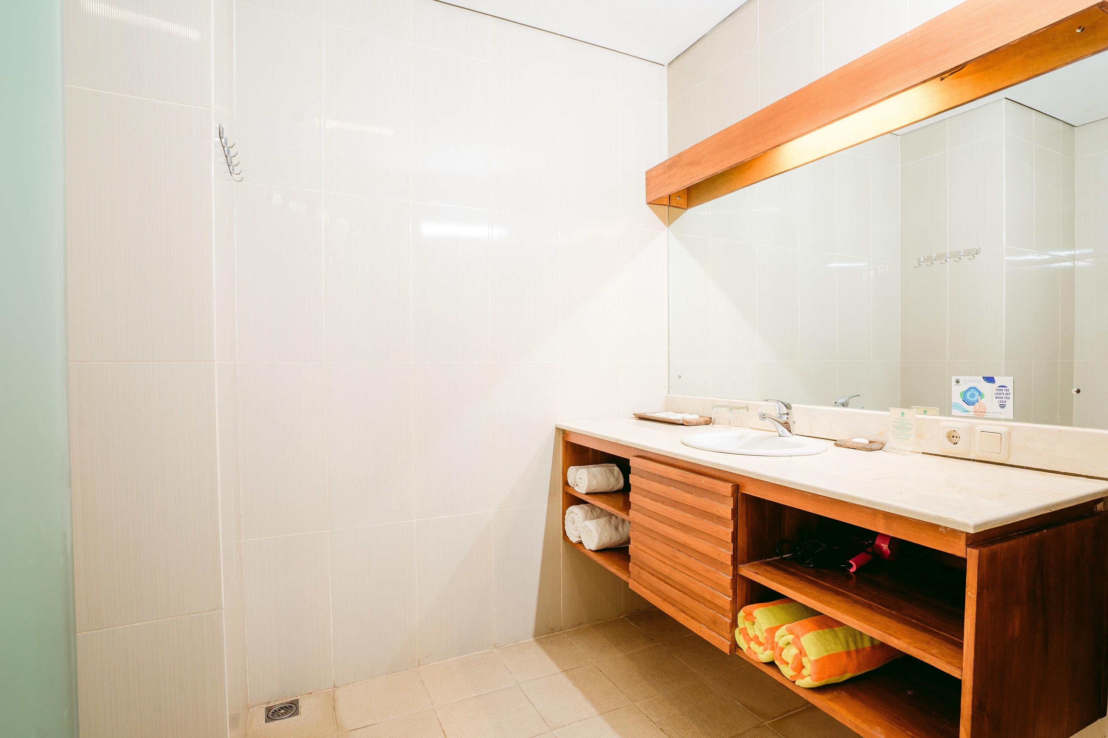Pertiwi & Resort 3*